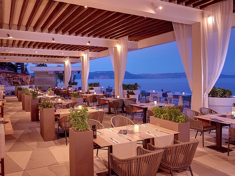 Valamar   girandella   resort   sundance   beach   club   restaurant