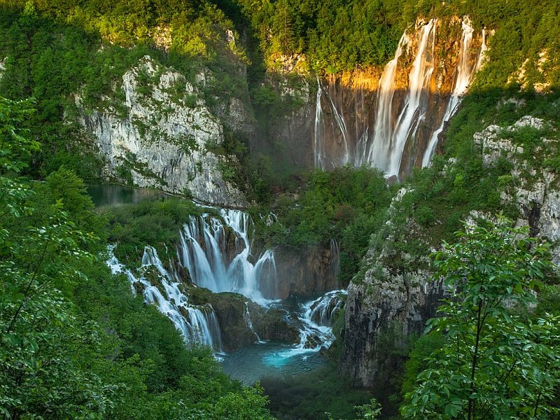 PLITVICER SEEN NATIONALPARK PLITVICER SEEN – Bild 1